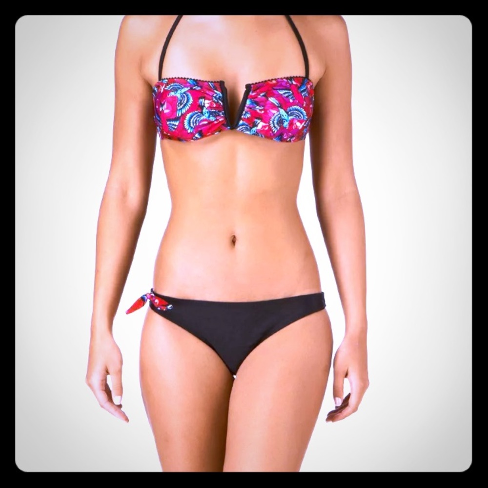 🖤NWT Iron Fist Swallows Bikini🖤